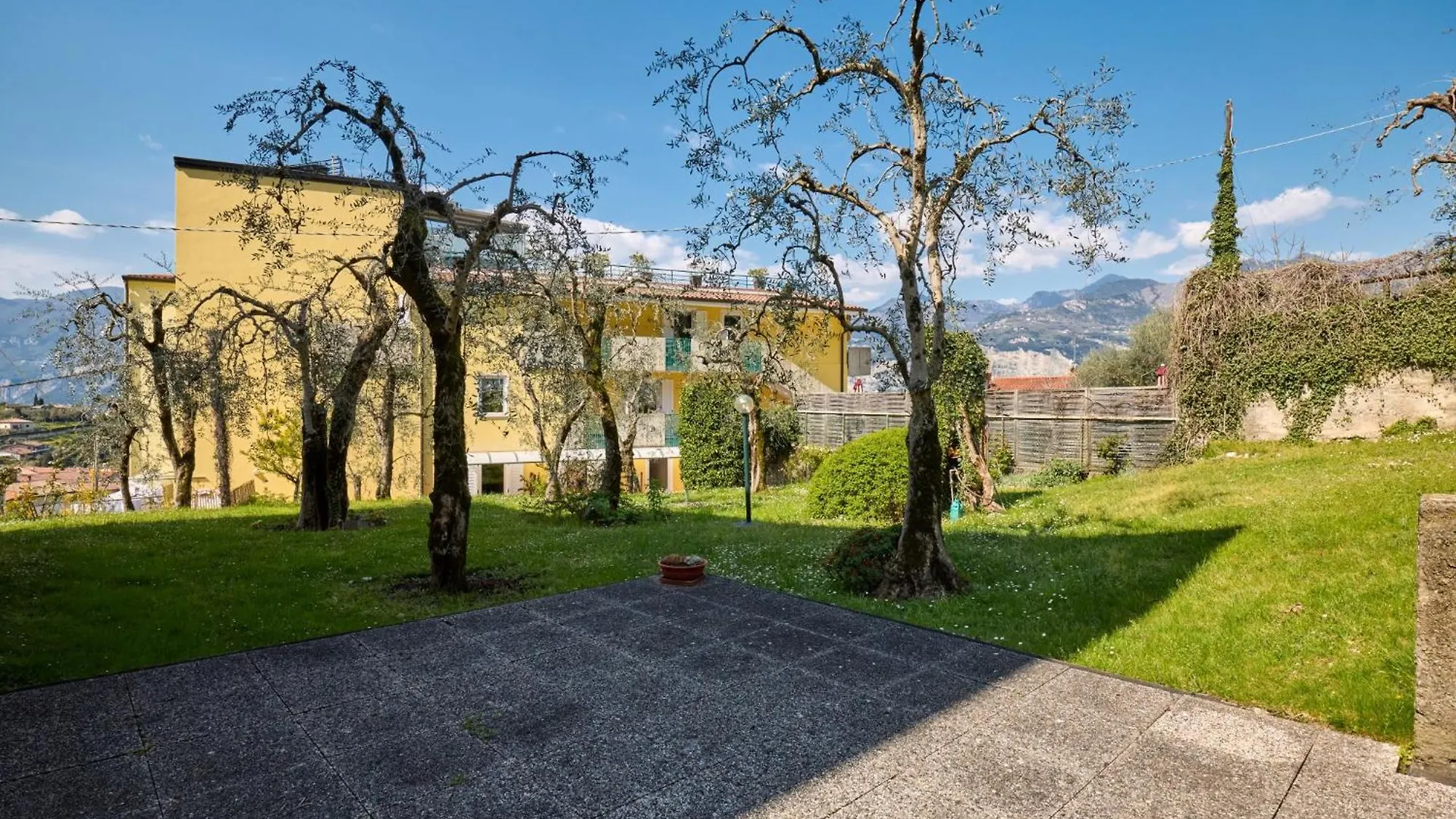 Dimora Dell'Isola Apartment Malcesine Italy
