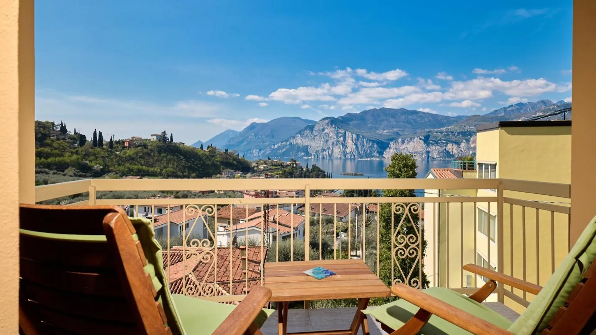 Dimora Dell'Isola Apartment Malcesine